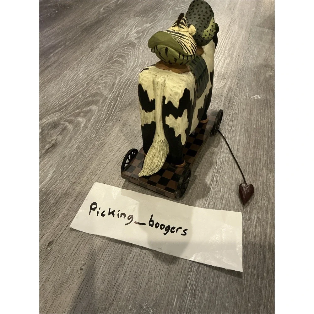 Williraye Studio WW1427 Cow Pull Toy w/Chickens & Golden Egg Decor